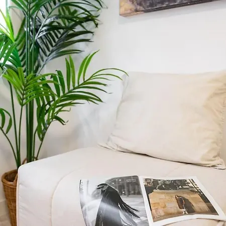 Frida Centro * خيخون