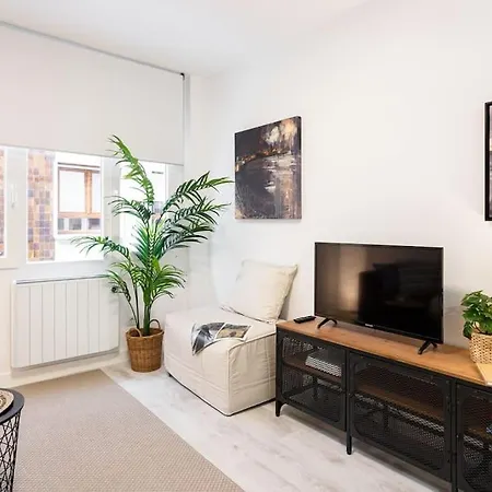 Frida Centro * خيخون